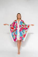 Load image into Gallery viewer, Bahamas Kimono
